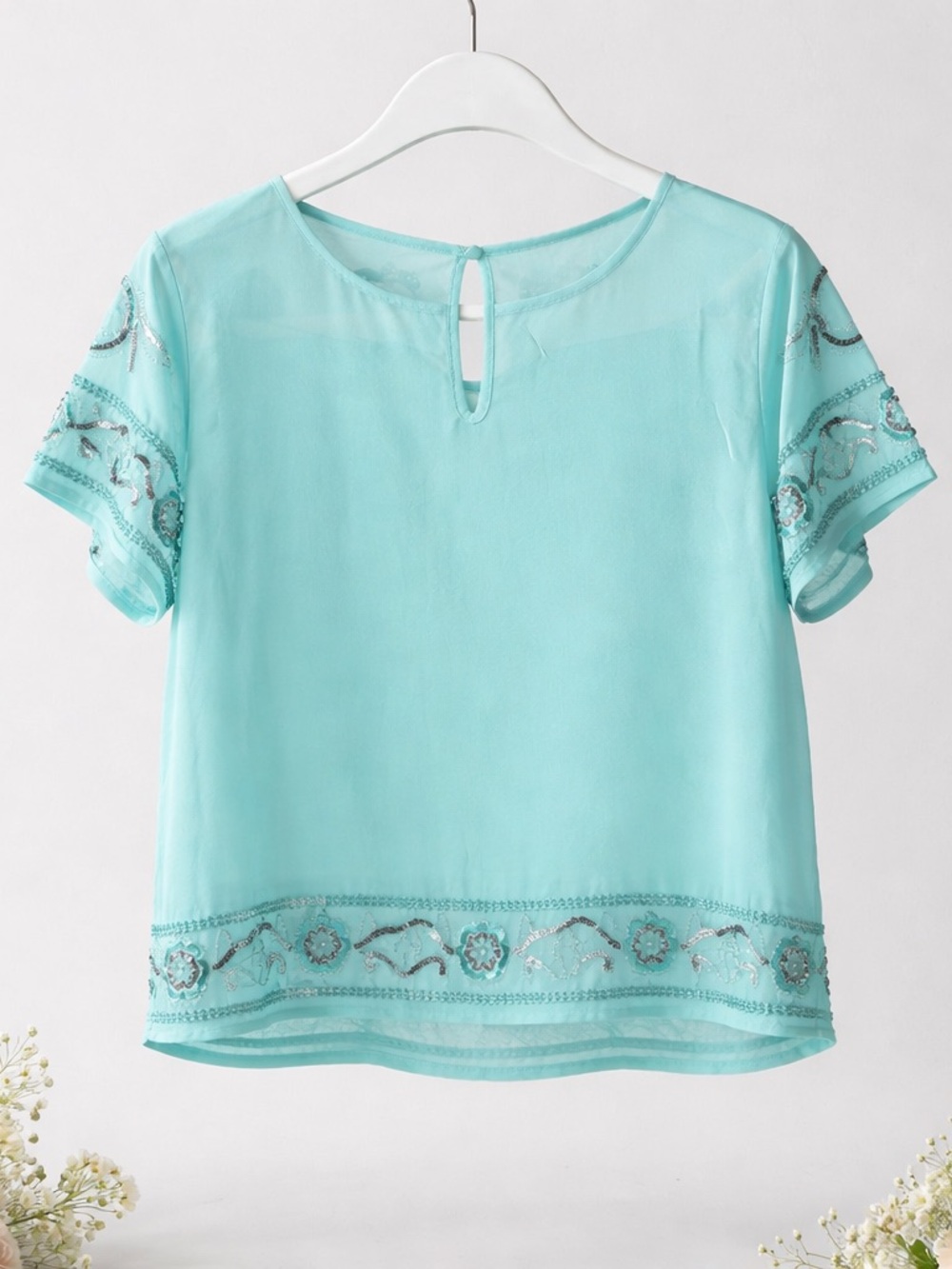 Verty Aqua Embellished Short-Sleeve semi sheer top nwt women’s small - Picture 2 of 4